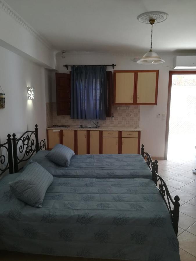 Leonidas Apartments Kamári Dış mekan fotoğraf