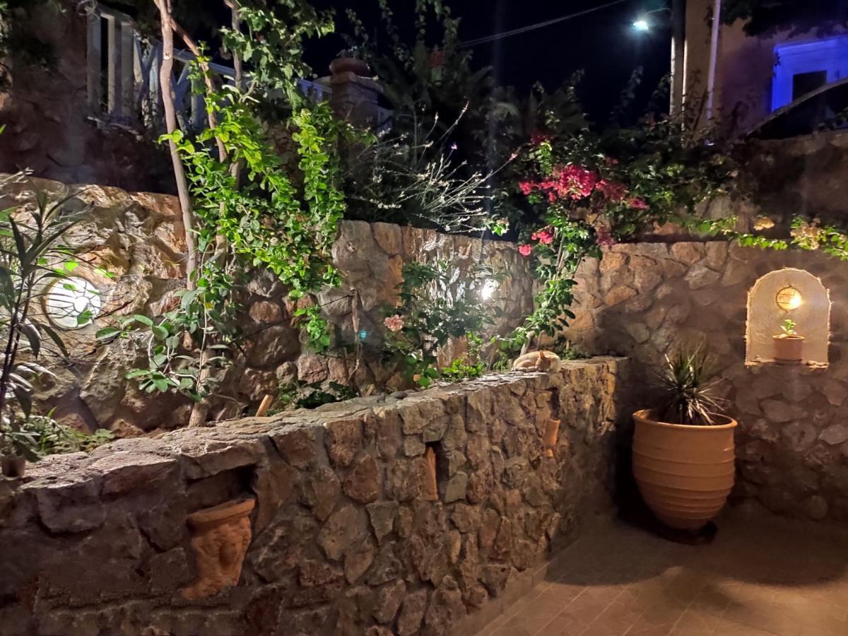 Leonidas Apartments Kamári Dış mekan fotoğraf