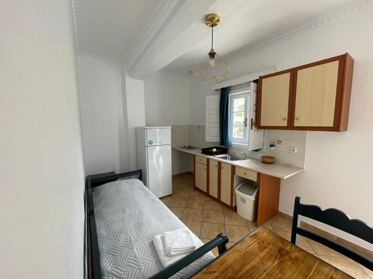 Leonidas Apartments Kamári Dış mekan fotoğraf